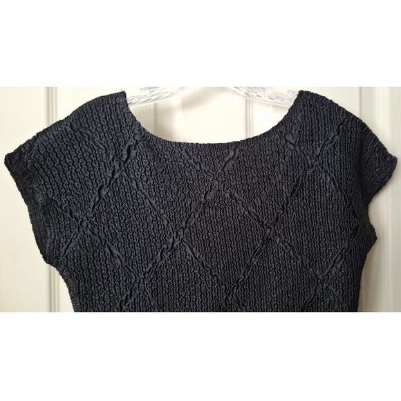 Elastic Crepe Textured short sleeves Black Top Rhombus Argyle M Goth Whimsygoth - Picture 6 of 6